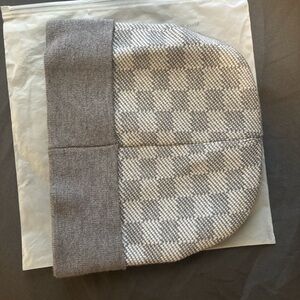 Louis Vuitton Gray Patterned Hat